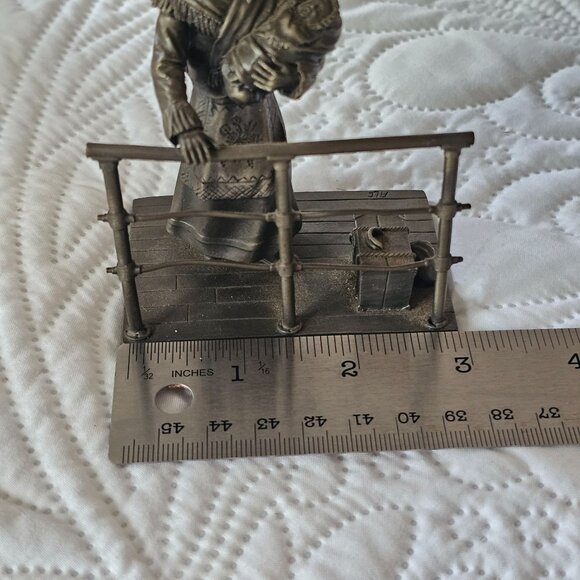 The Franklin Mint Pewter Figurine "The Immigrant 1886 - 1915",  Vintage - Picture 12 of 12
